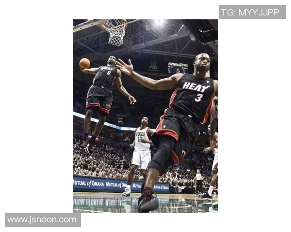 韦德与詹姆斯2006年总决赛的巅峰对决与篮球传奇的开端