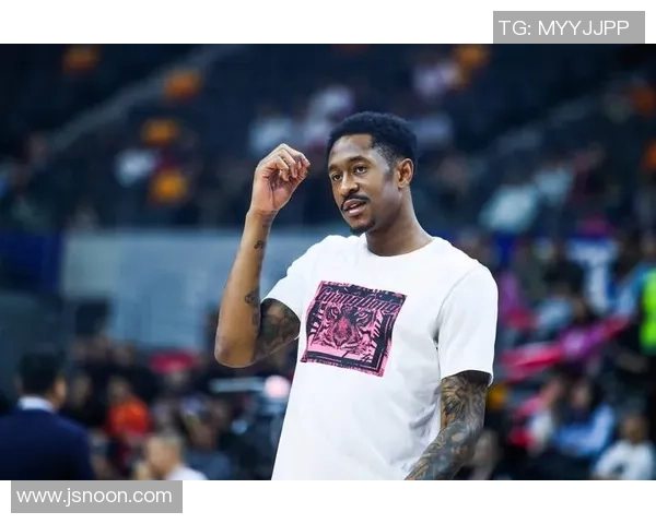 马尚布鲁克斯的篮球之路：从新秀到明星的辉煌历程与成长故事